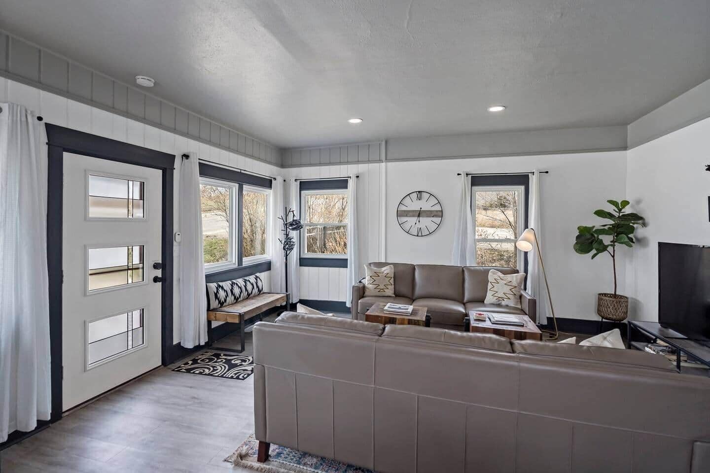 Living Room: Chic space with stylish decor, inviting seating, and a perfect spot for movie nights!