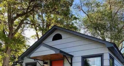 Cozy Basement w/King Bed |The Yonder Suite