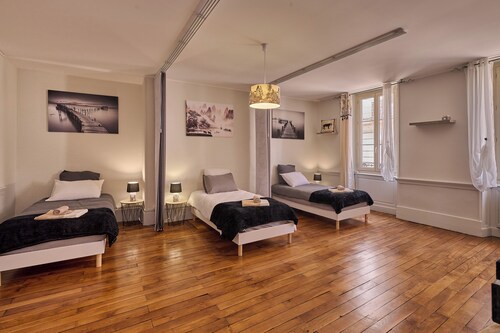 Appartement spacieux  100m²+ parking coeur centre ville