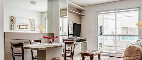 Basic Apartment | Living area | TV
