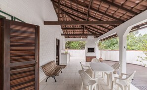 Villa | Utendørsservering