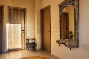 Comfort Apartment, City View | Living area