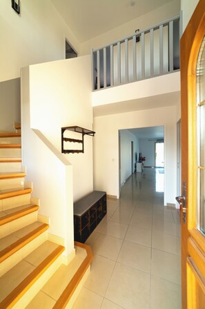 Interior - PARENTHESE ENSOLEILLÉE Villa for 10 to 12 people with swimming pool, large garden (Millas)