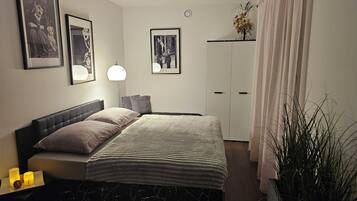 1 bedroom, iron/ironing board, free WiFi, bed sheets