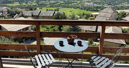 Appartement T2
Venez vous ressourcer dans un environnement calme et verdoyant