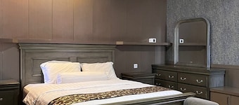 Harmadha Suite