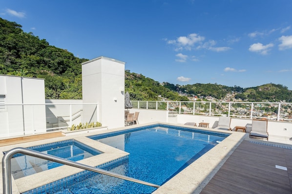 Basic-Apartment | Pool | Außenpool