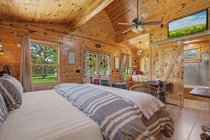 1 bedroom, Internet, bed sheets - The Nest-A Cozy Rustic Escape for Two (Fredericksburg)