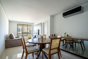 Dining - Charming apt w/ Balcony 150m From the Beach Abc0403 (Itajai)
