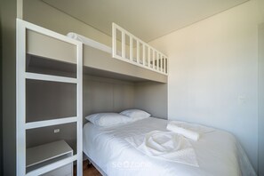 Room - Charming apt w/ Balcony 150m From the Beach Abc0403 (Itajai)