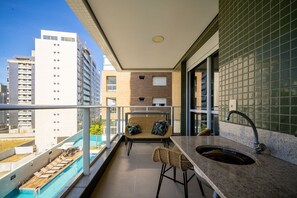 Property grounds - Charming apt w/ Balcony 150m From the Beach Abc0403 (Itajai)