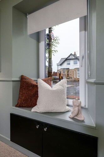 Kilted Quarter by The Wallace Monument