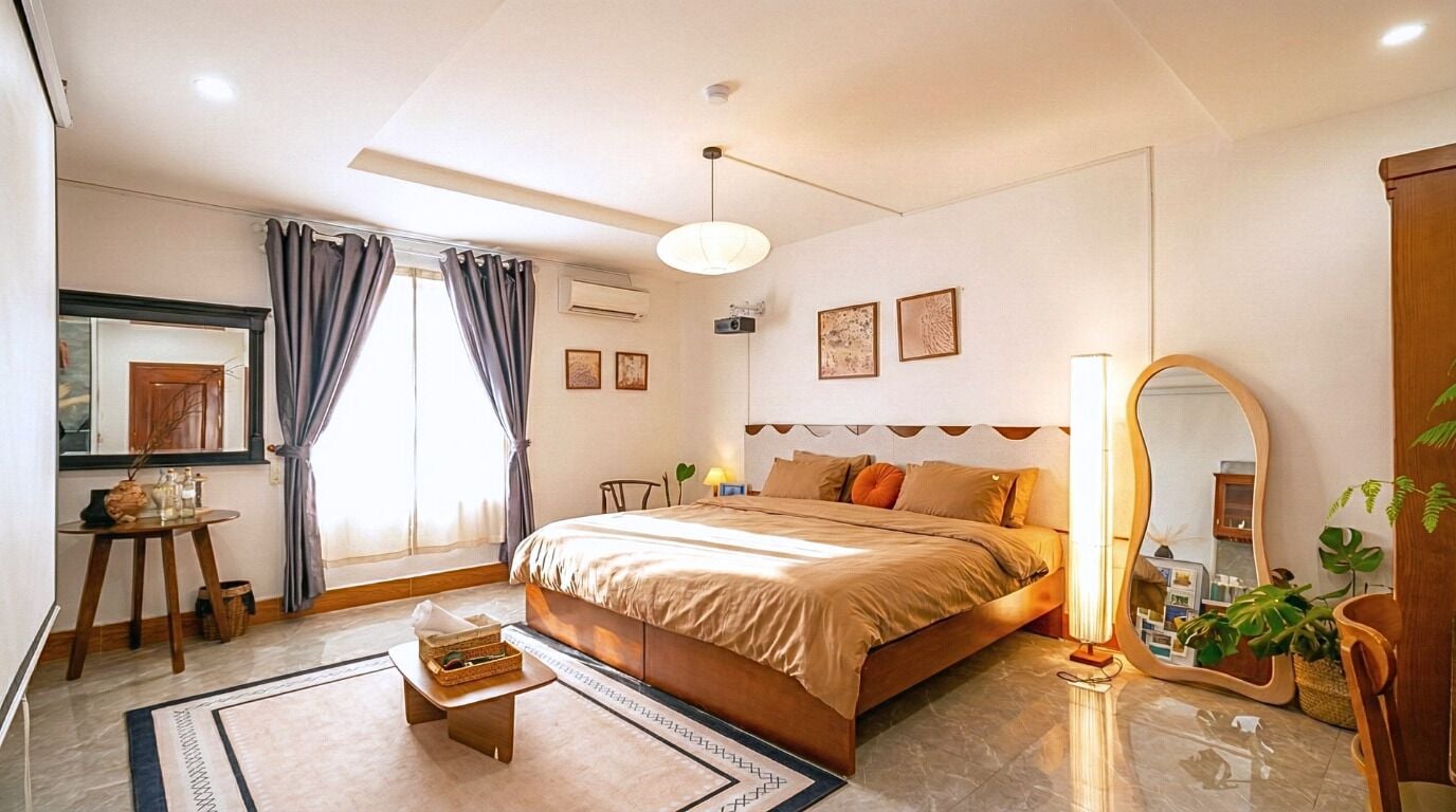 Literie hypoallergénique, bureau, rideaux occultants