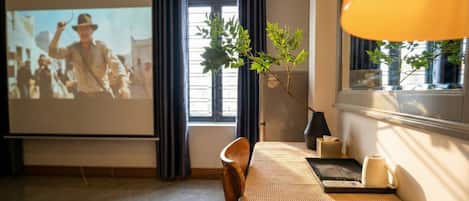 Superior Double Room | Hypo-allergenic bedding, desk, blackout drapes, soundproofing