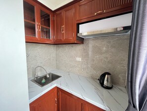Superior Double Room | Private kitchen | Mini-fridge