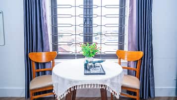 Deluxe Double Room | Hypo-allergenic bedding, desk, blackout curtains, soundproofing