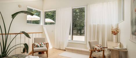 2 chambres, bureau, Wi-Fi, literie fournie