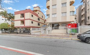 Exterior - Apartment 260 m From Canavieiras Beach Rrb0202 (Florianópolis)