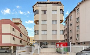 Exterior - Apartment 260 m From Canavieiras Beach Rrb0202 (Florianópolis)