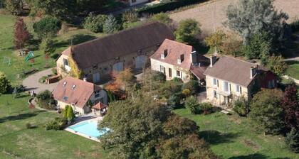 Holiday Home Oustau Cassou