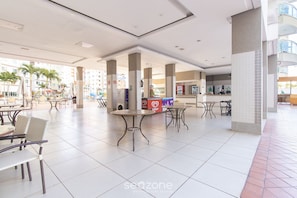 Apartamento básico | Opções para refeição ao ar livre