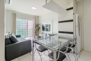 Basic Apartment | Interior