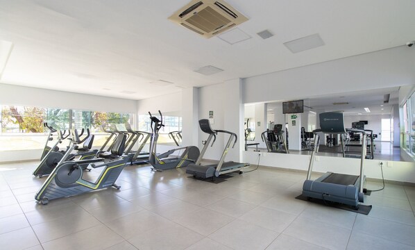 Basic Apartment | Fitness facility
