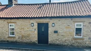 Cottage | Exterior