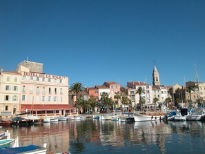 Marina - PASSACHRISTO - STUDIO 31 m² Air-conditioned 3 sleeps - Terrace (Bandol)