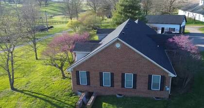 Guest Home on Historic Horse Farm