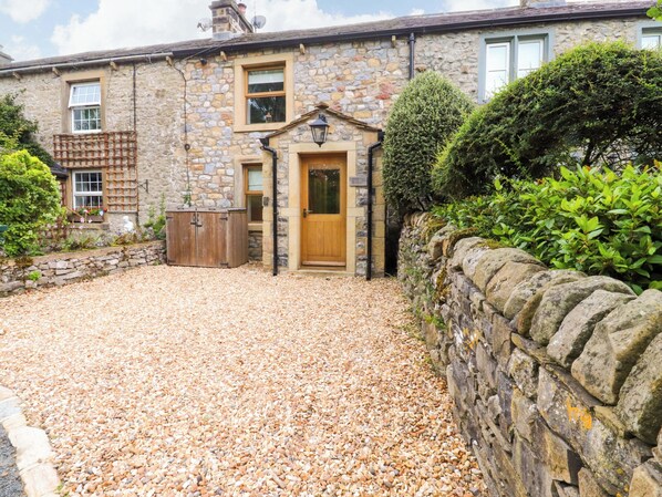 تفاصيل الفندق من الخارج