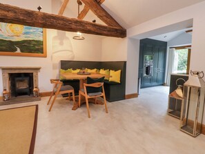 تناول الطعام