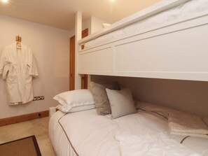 Decoración individual, mobiliario individual, wifi gratis