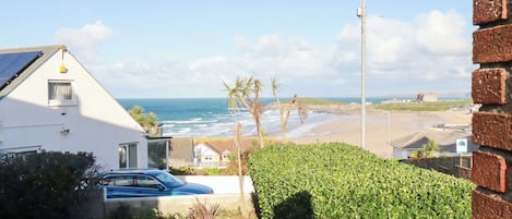 Cottage | Beach/ocean view