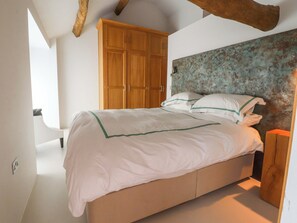 5 soverom, individuelt dekorert og individuelt innredet