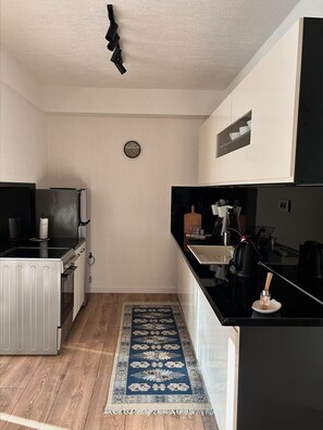 Microwave, oven, stovetop