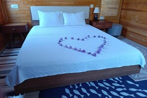 1 slaapkamer, een strijkplank/strijkijzer, wifi, beddengoed