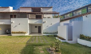 Basic Chalet | Exterior