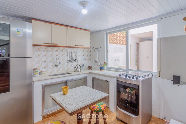 Basic Chalet | Private kitchen