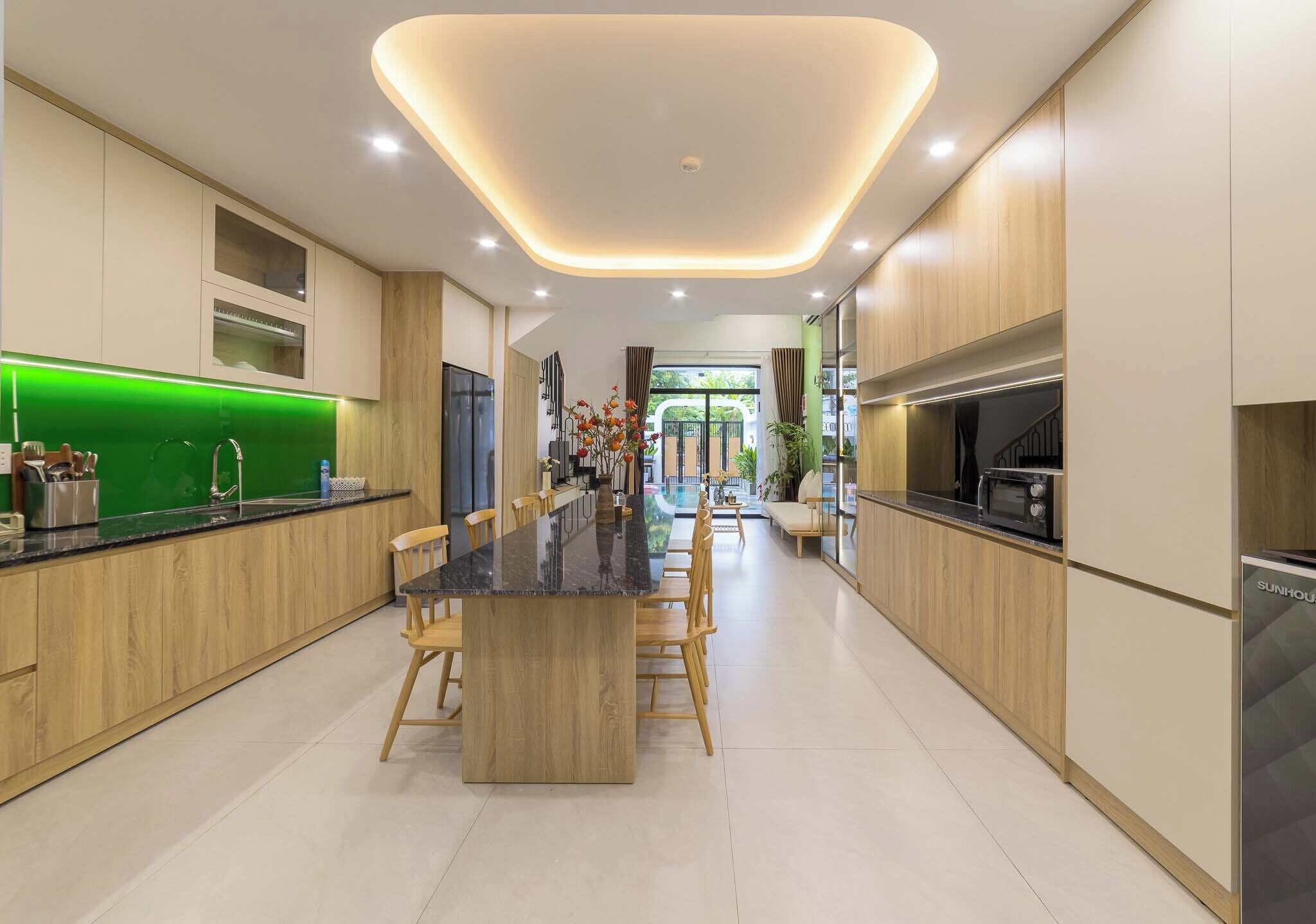 Fridge, microwave, stovetop, highchair