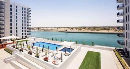 Luxury Retreat 1BDR Yas Island Premium Location