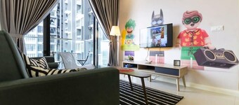 A Lovely 2BR D'pristine Suite Near Legoland