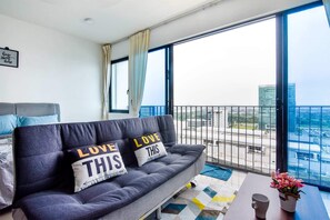 Apartment (0 Bedroom) | Interior