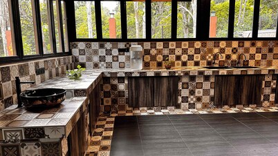 Charming Nature Kampung Home for Family Getaways