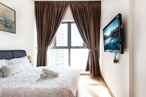 Apartment (2 Bedrooms) | Interior - High-floor 2BR Suite, Water Views, Free Parking (Johor Bahru)