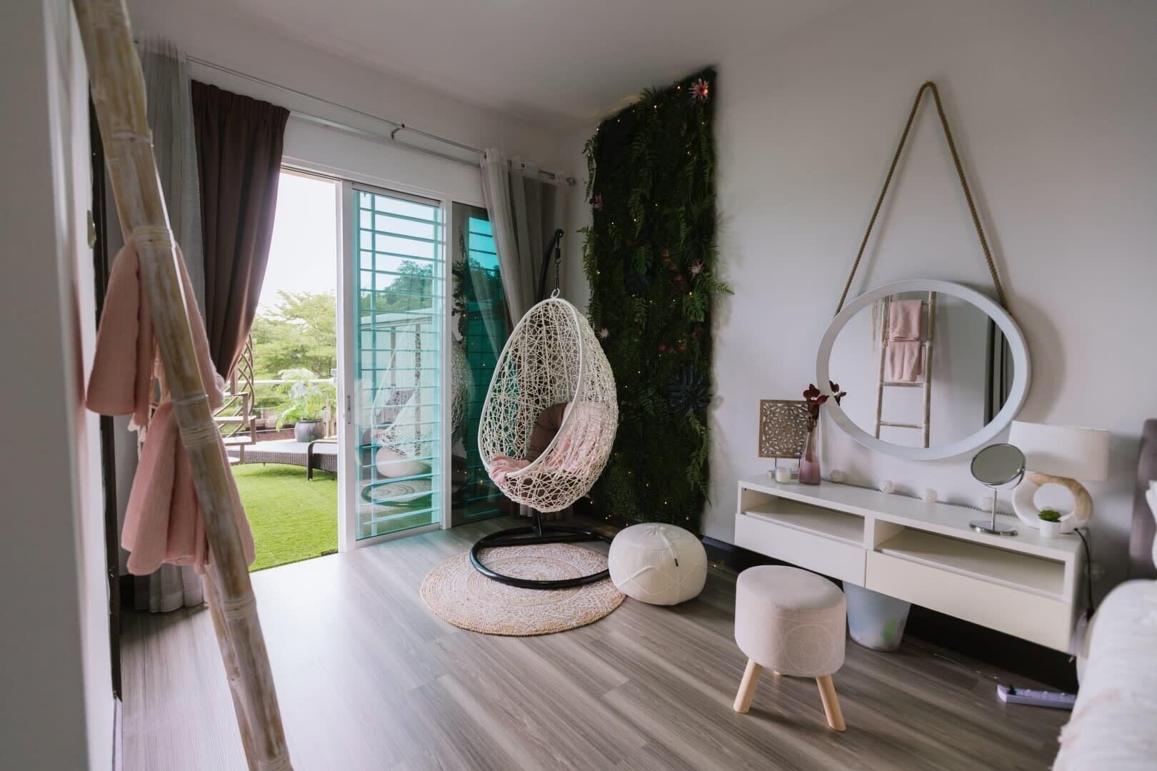 House (6 Bedrooms) | Interior