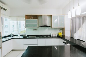 Casa (6 Bedrooms) | Interior