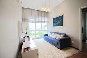 Interior - Chic 4BR Oasis With Gazebo, Your Dream Getaway (Cheras)