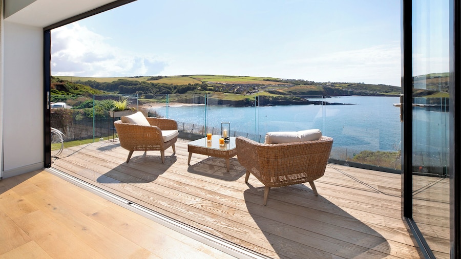 Bovisand Harbour by Smart Welcomes