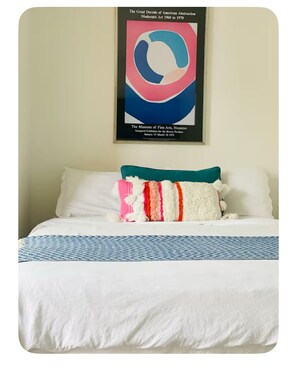 1 bedroom, iron/ironing board, WiFi, bed sheets